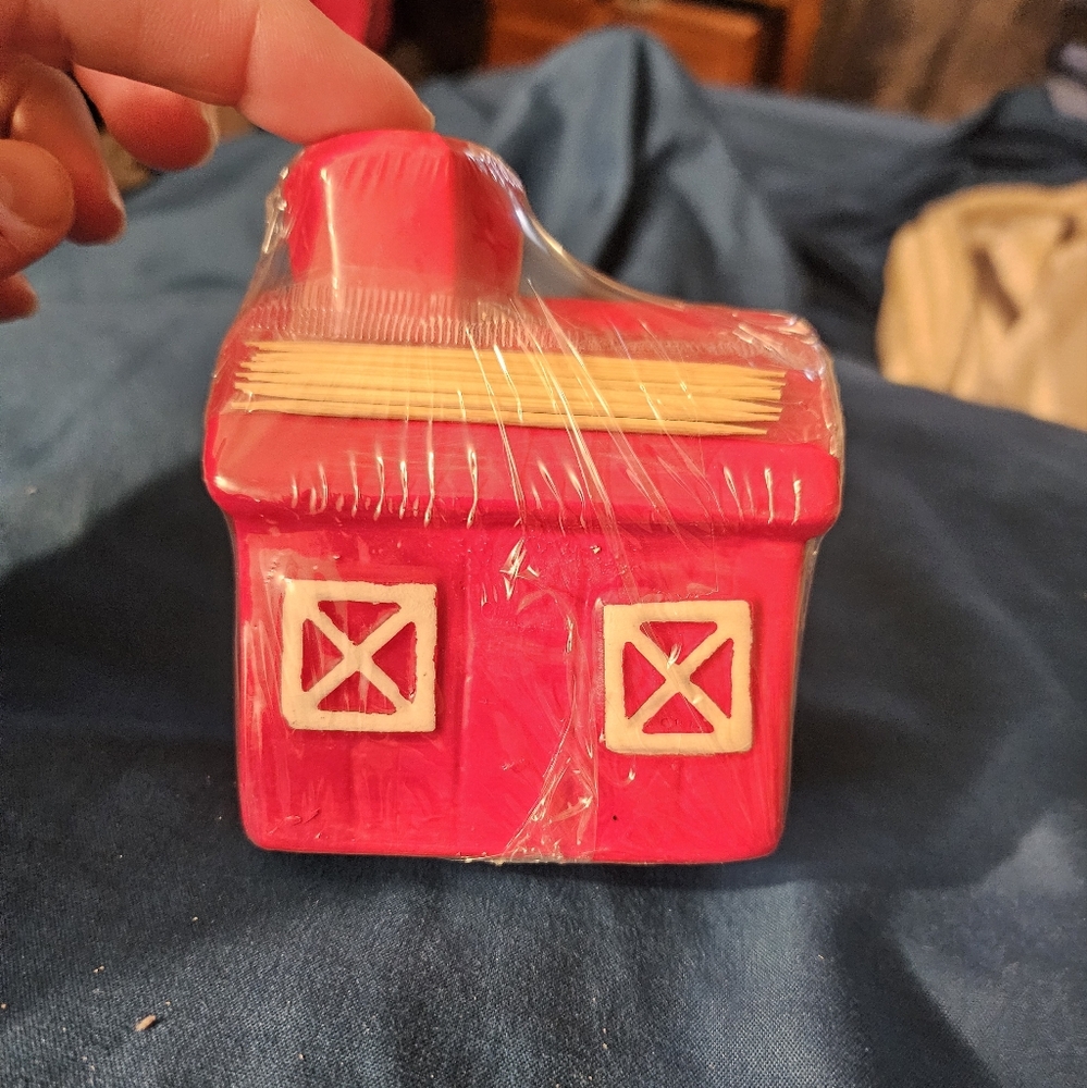 NEW Toothpick Holder Red Barn Ceramic